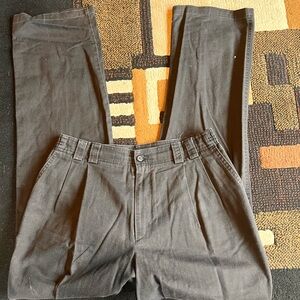 Haggar Men's Dark Gray Chinos. 30x31”
